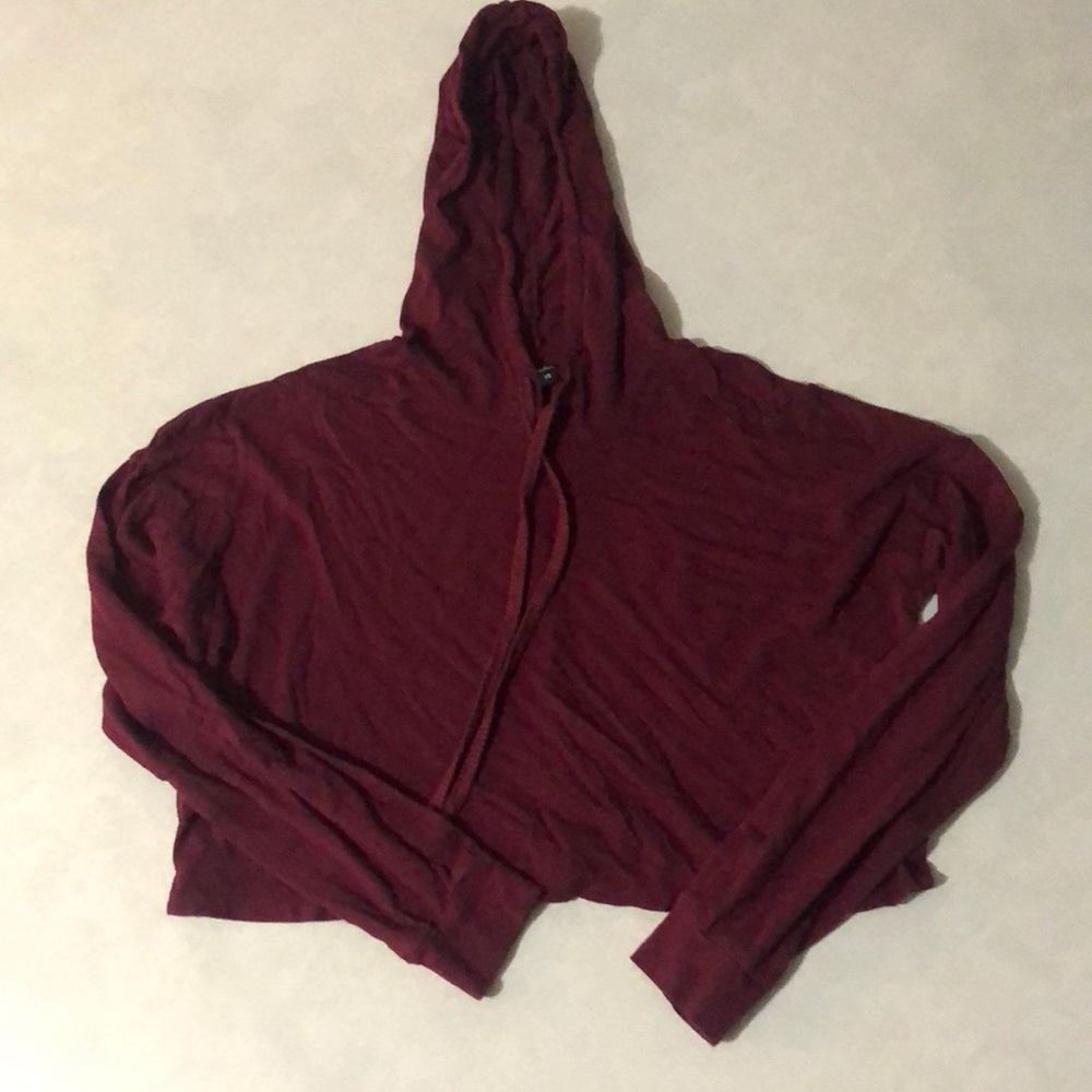 Cropped Maroon light sweatshirt